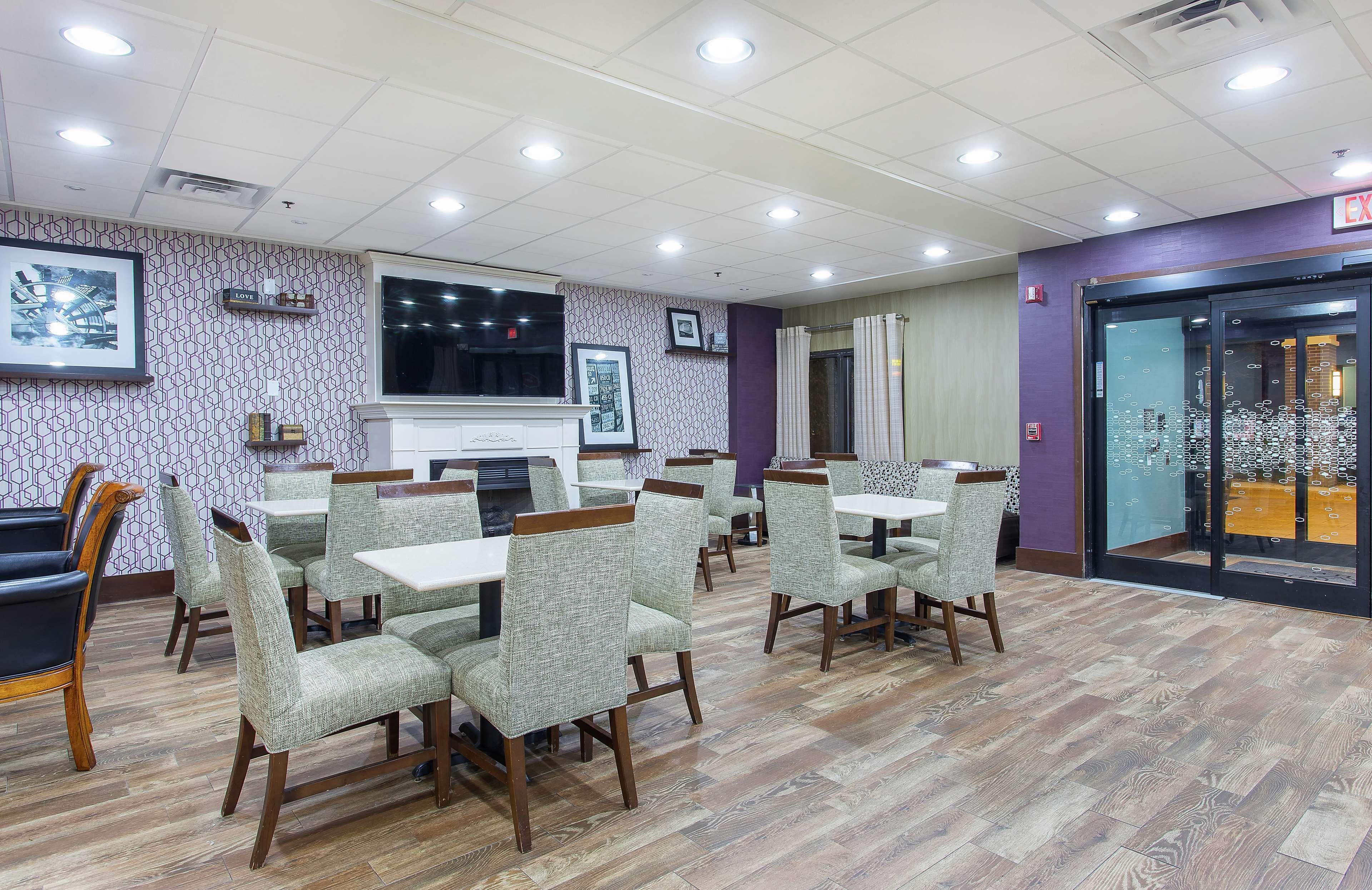 Hampton Inn Cullman Bagian luar foto