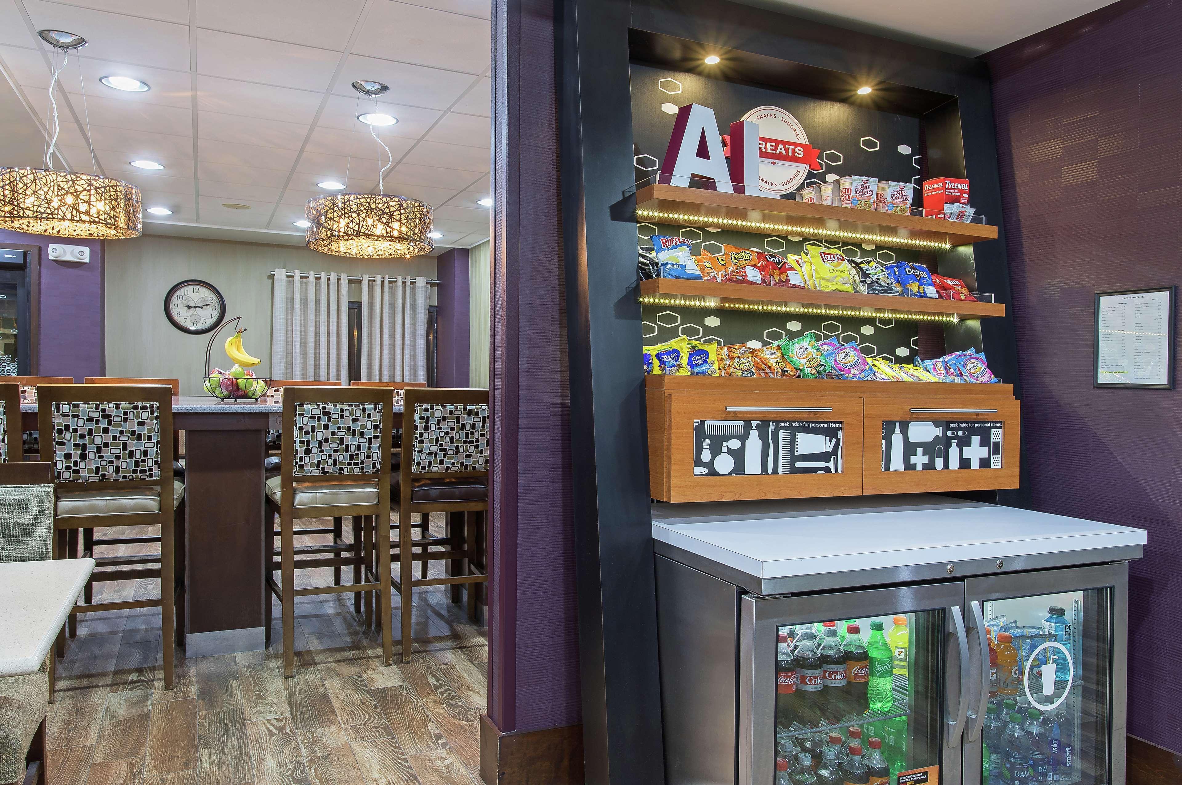 Hampton Inn Cullman Bagian luar foto