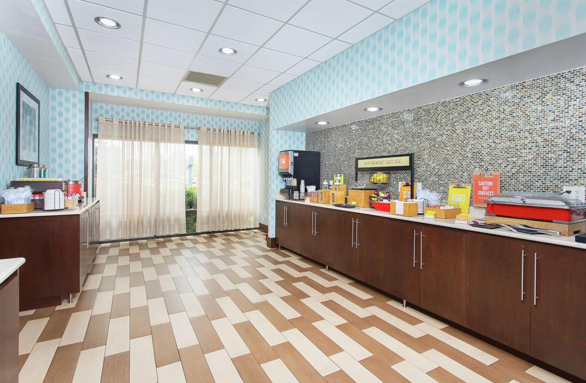 Hampton Inn Cullman Bagian luar foto