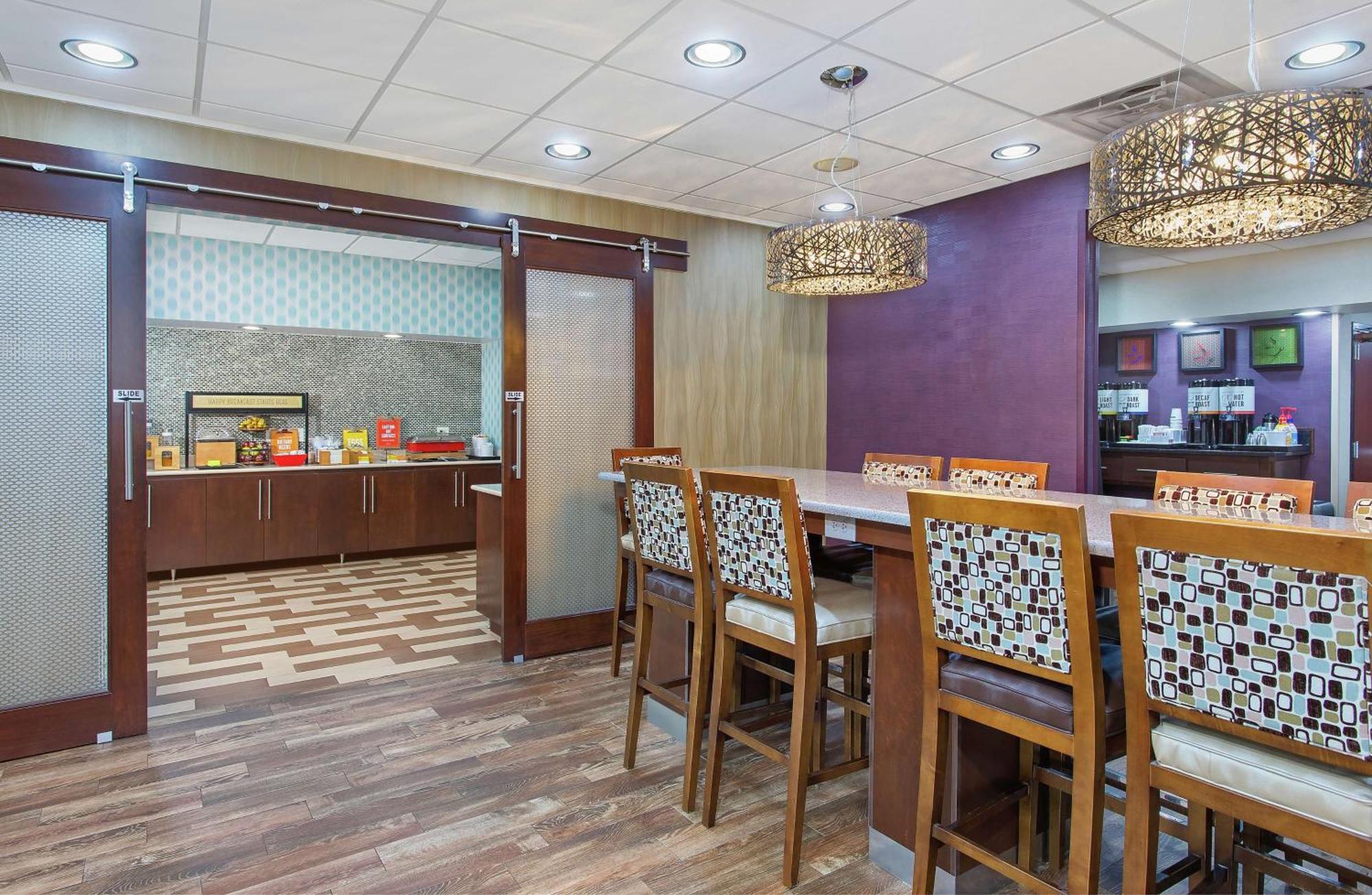 Hampton Inn Cullman Bagian luar foto